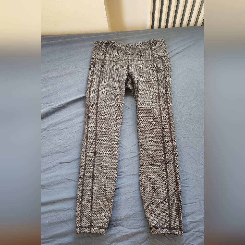 Athleta Black and Gray Textured Leggings